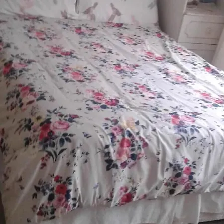 The Yellow Rose Bed & Breakfast 3*